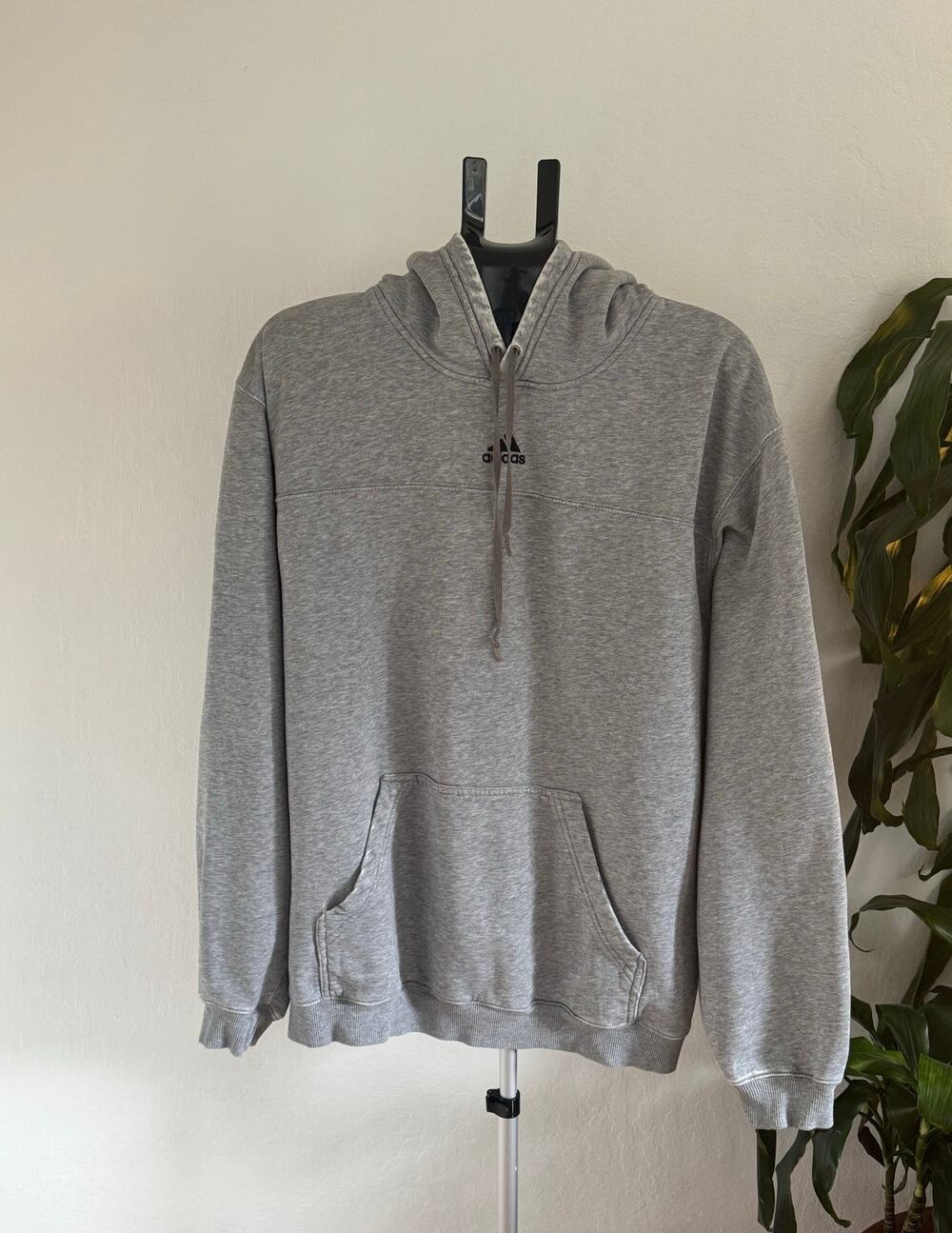 Vintage 90s Adidas Men's Heavyweight Minimalist Heather Grey Pullover Hoodie- L